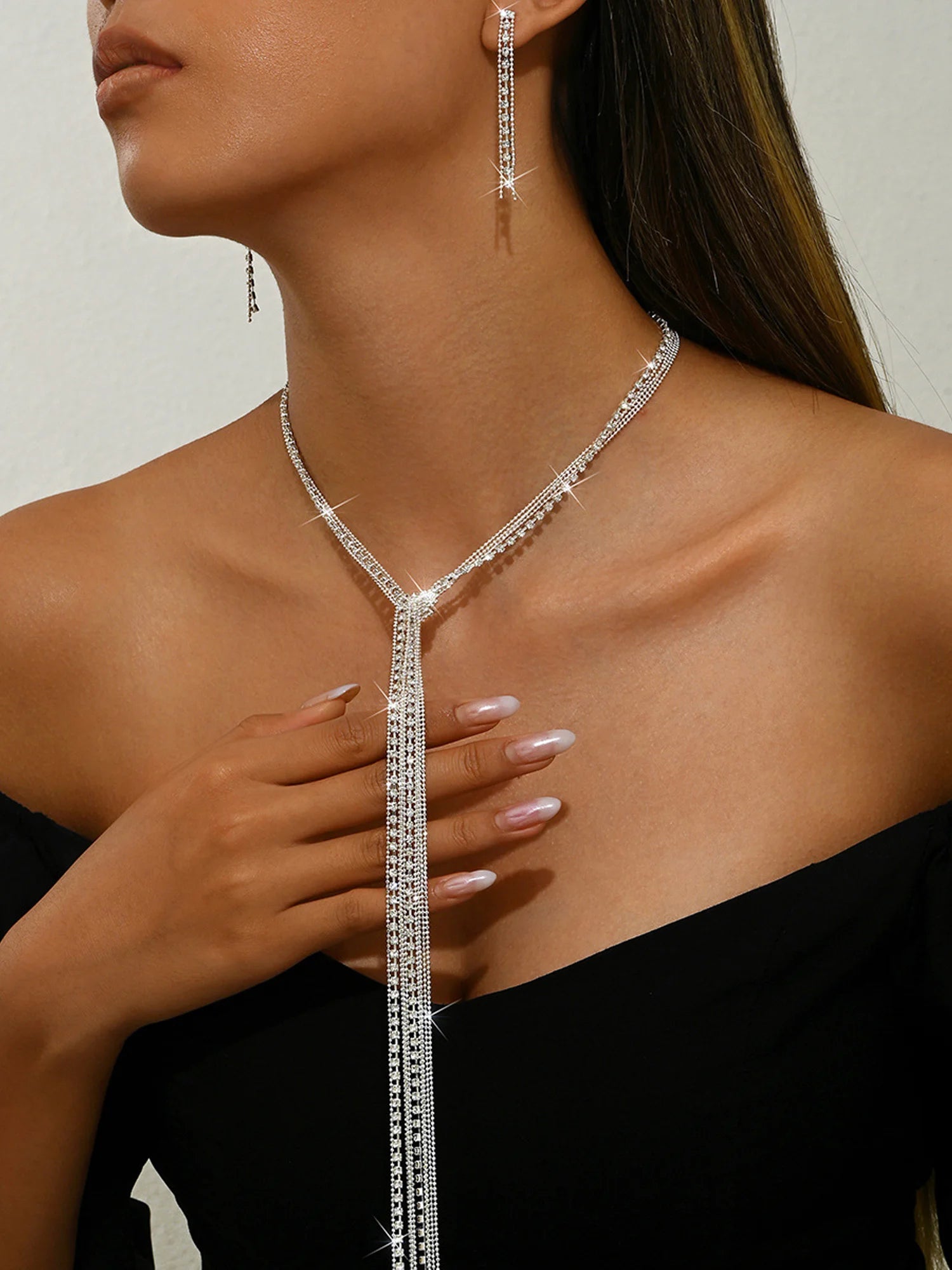 Elegant Plain Necklace And Earring Set